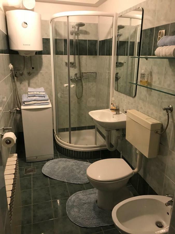 Deluxe Apartment Dora With A Private Parking, Terrace And See View Rijeka Exterior foto